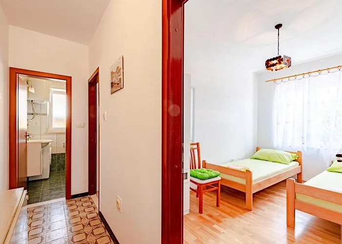 Apartman Siri, 1 Min Walk To The