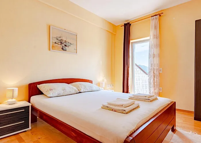 Apartman Siri, 1 Min Walk To The *