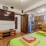 Siri, 1 Min Walk To The Apartman Korcula Town