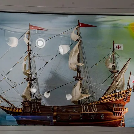 Siri, 1 Min Walk To The Korčula