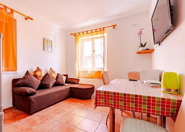 Appartamento Siri, 1 Min Walk To The Korčula