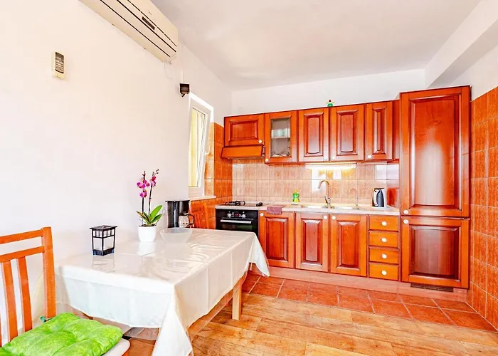 Siri, 1 Min Walk To The Appartamento *