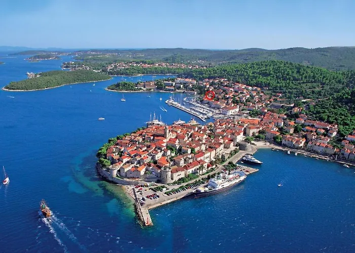 Siri, 1 Min Walk To The * Korčula